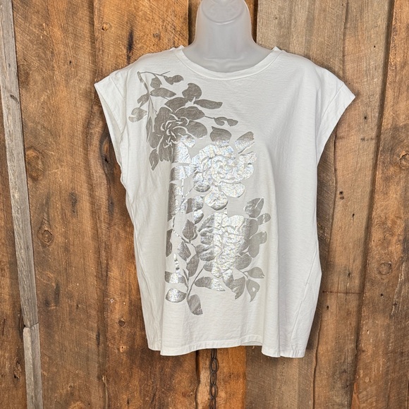 Zara Tee with Silver Floral Print White Top - Picture 1 of 9